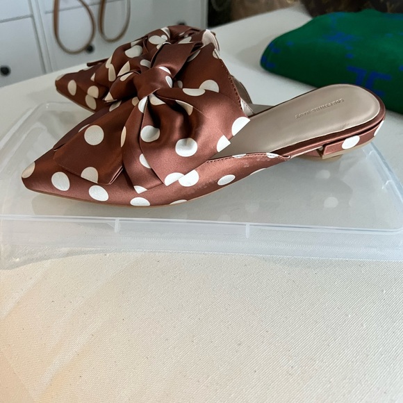 The cutest mules ever! Size 8 New - Picture 2 of 2